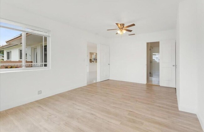 Foto del edificio - 7160 SW 5th Ct