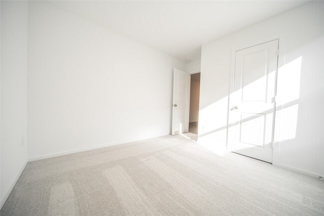 Foto del edificio - 6631 Orange Daylily Ln