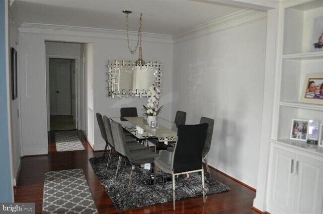 Foto del edificio - 3334 Woodburn Village Dr