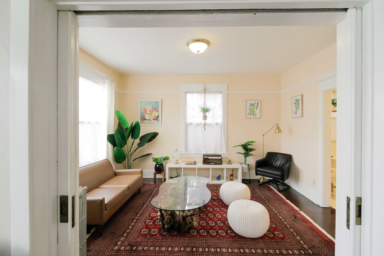 Foto principal - 403 Roy St