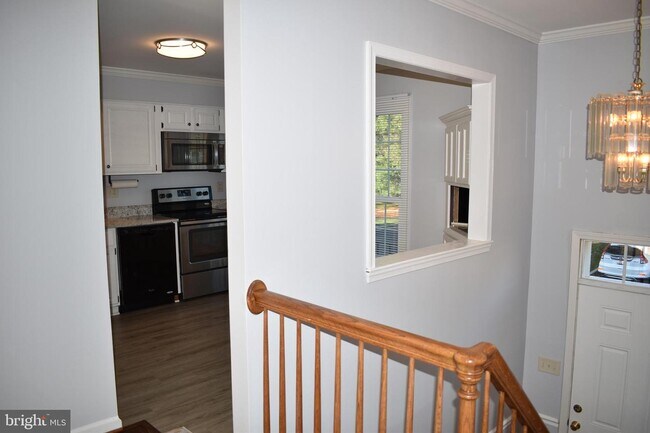 Building Photo - 7113 Bradshaw Ct E