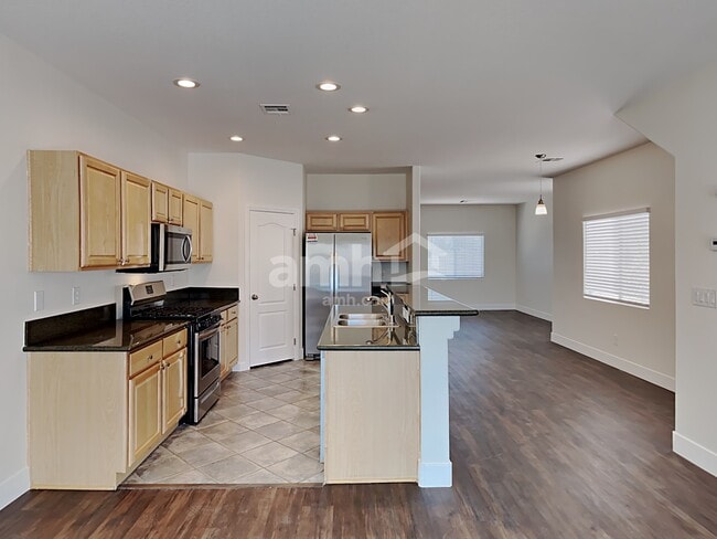 Foto del edificio - 8892 Happy Stream Ave