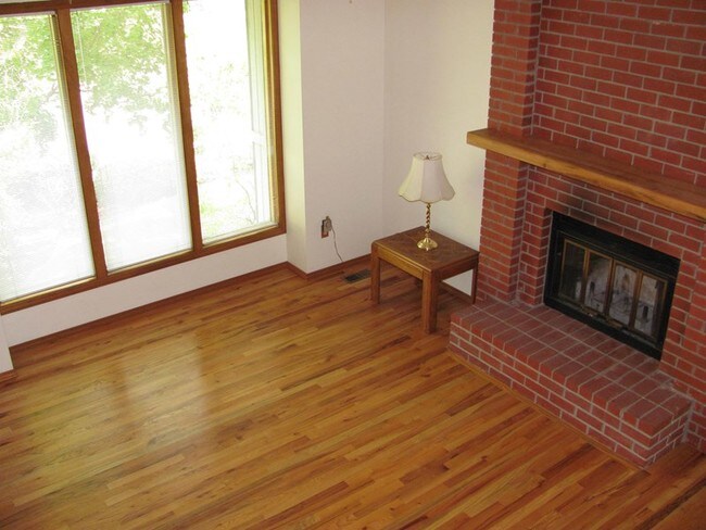 Foto del edificio - 8622 N Valerie St
