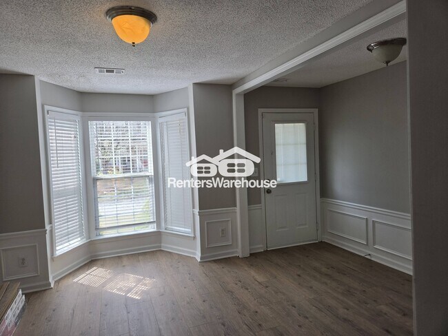Foto del edificio - 2580 Alvecot Cir SE