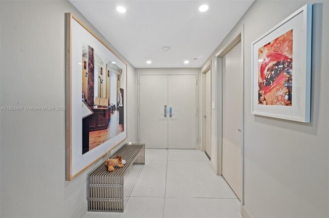 Building Photo - 10205 Collins Ave