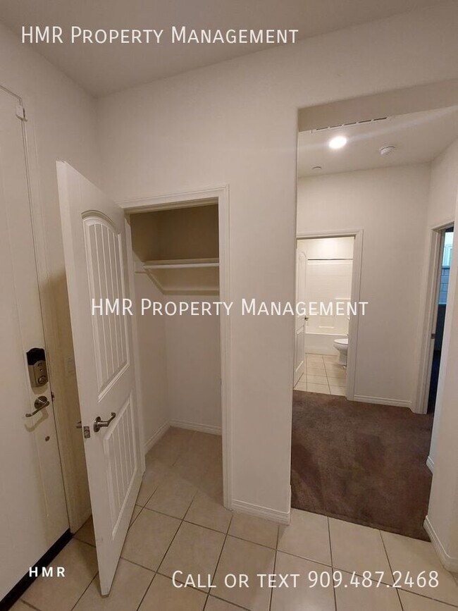 Foto del edificio - Beautiful 3 bedroom 2 bath single story home