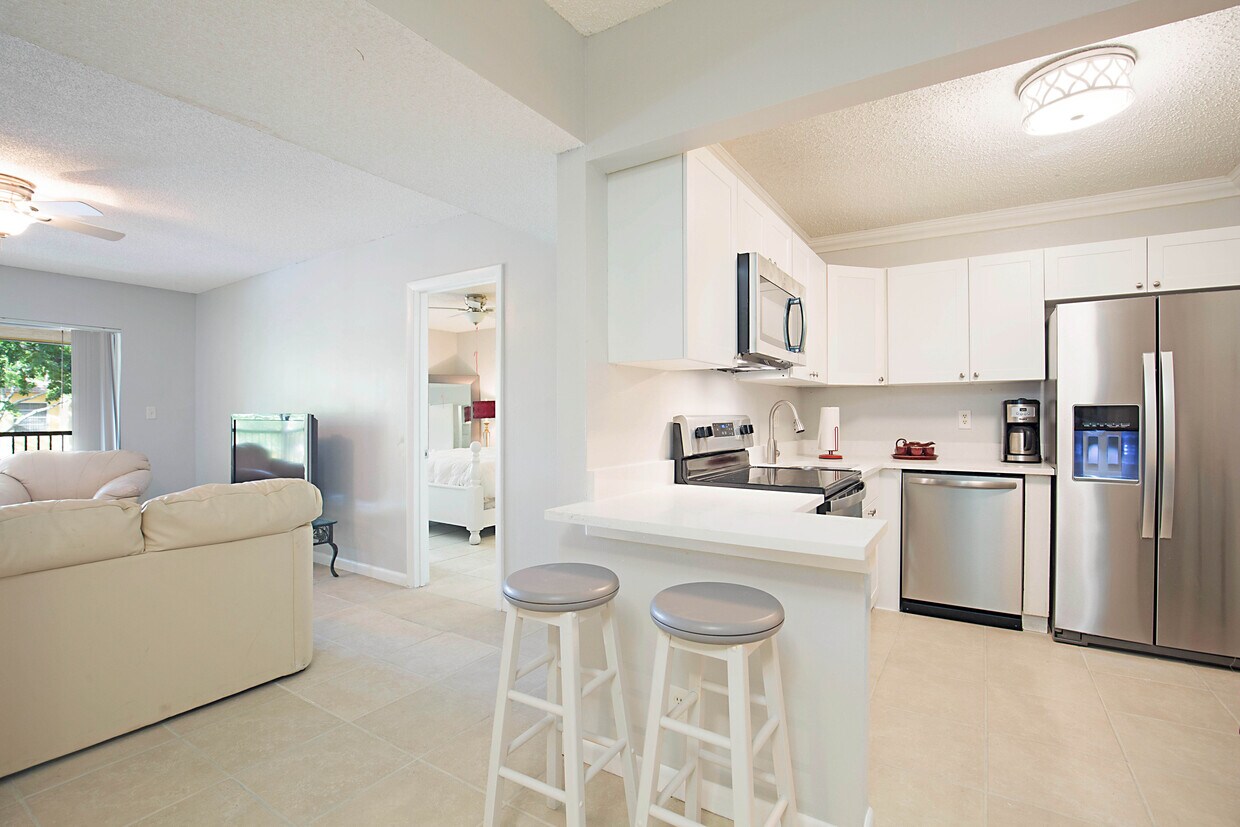 Foto principal - 470 NW 20th St