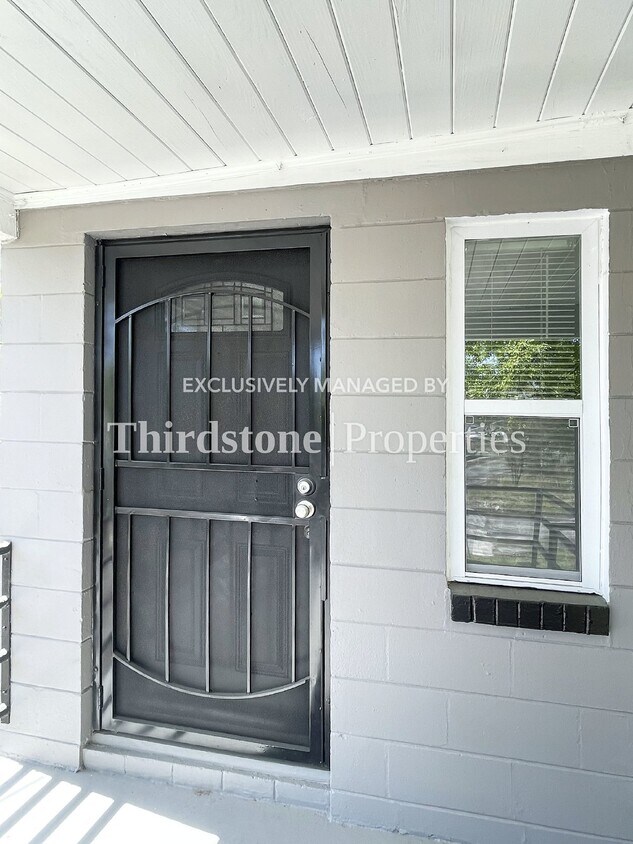 Foto principal - 1004 LAWRENCE Street, JACKSONVILLE, FL 32209