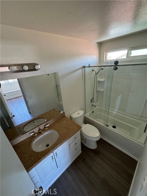 Foto del edificio - 137 Elmtree Dr