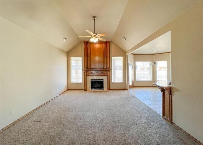 Foto del edificio - 16505 Moorgate Ln