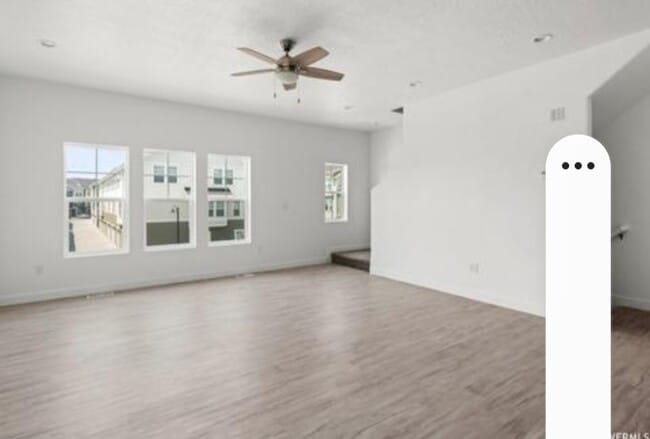 Building Photo - 332 N 725 E