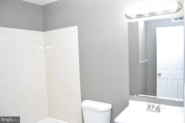 Foto del edificio - 25109 Tralee Ct