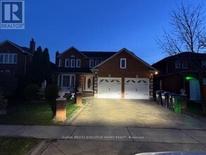 Building Photo - 4562 Penhallow Rd