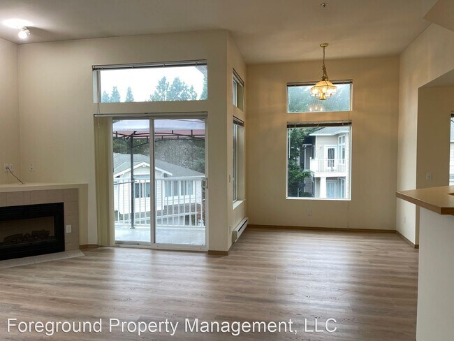 Foto del edificio - 2 br, 2 bath House - 22106 41st Place S Un...