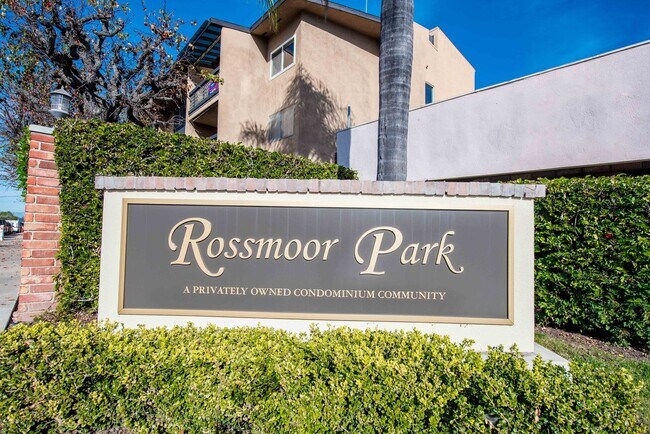 Foto del edificio - Remodeled Seal Beach Condo