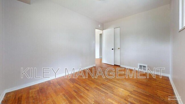 Foto del edificio - 951 Hubbard Ave