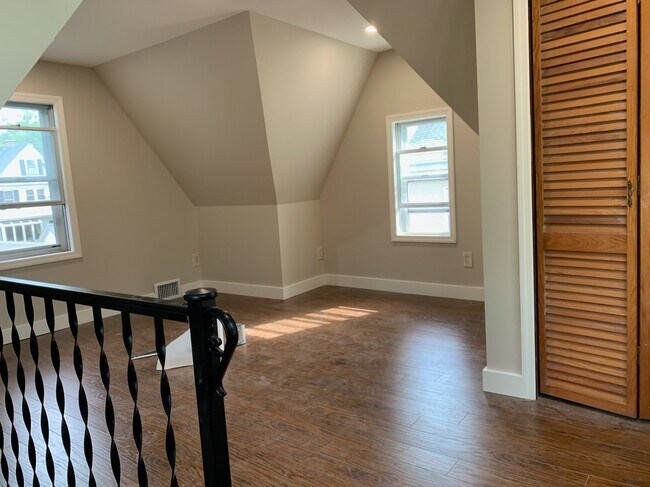 Bedroom #4 - 1240 Delaware Ave