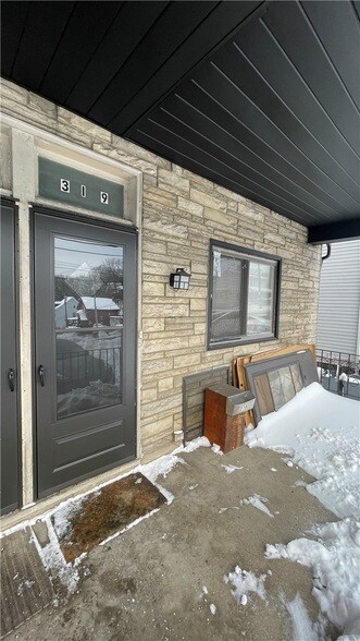 Foto del edificio - 319 N Balph Ave