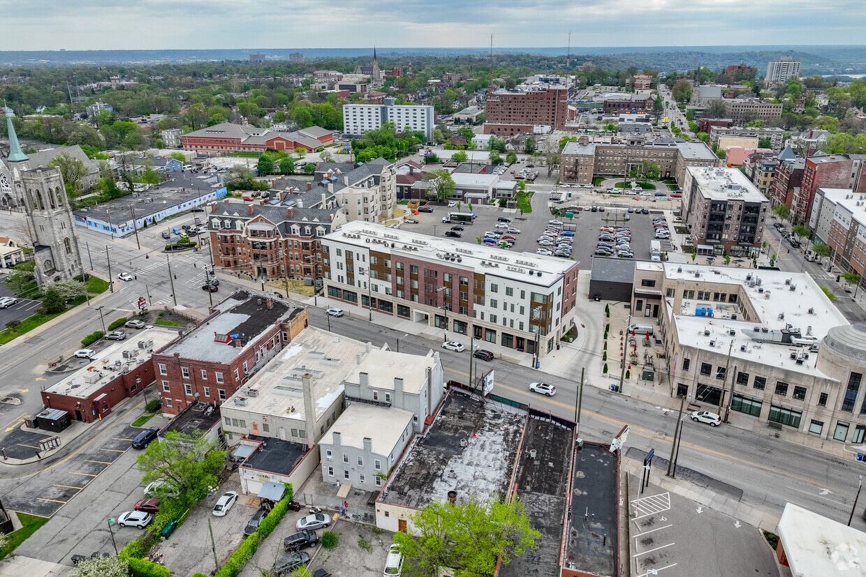 Community Context - Peebles Apartments