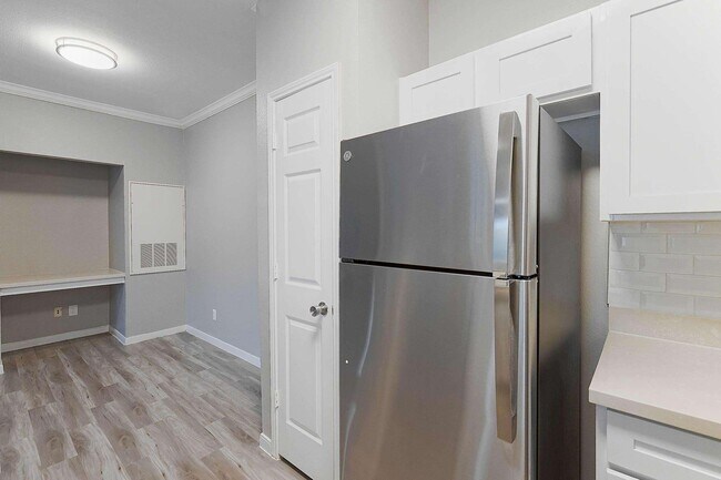 Interior Photo - The Club at Stablechase