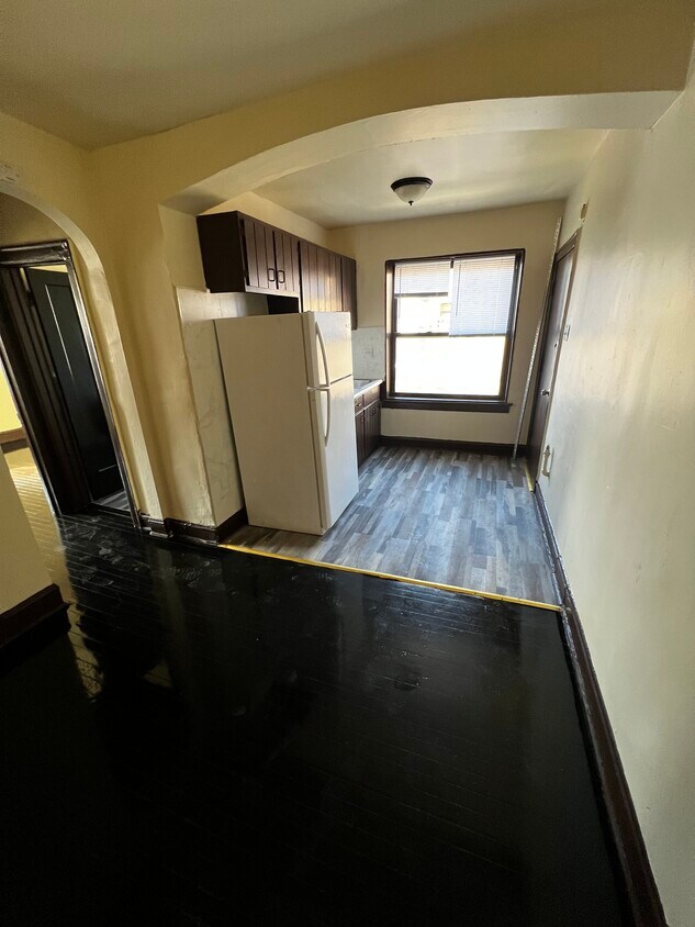 Foto principal - 8030 S Ellis Ave