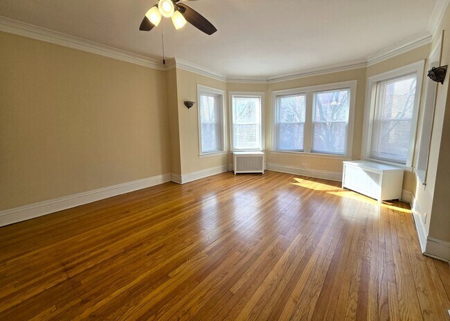 Foto del edificio - 4021 N Mozart St