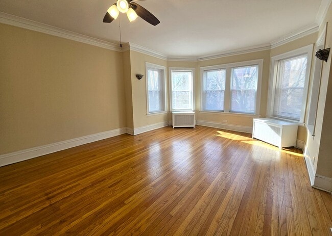 Building Photo - 4021 N Mozart St