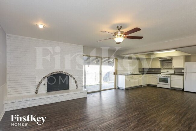 Foto del edificio - 2921 Dove Meadow Drive
