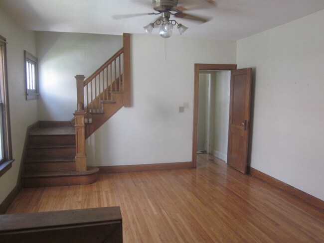Foto del edificio - 2872 Indianola Ave