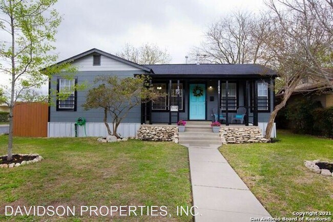 Building Photo - 1 br, 1 bath House - 504 Elmwood Dr