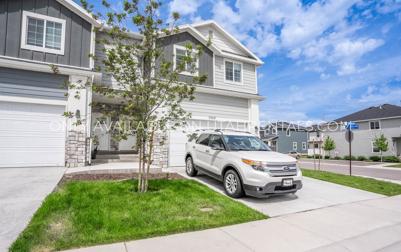 7059 N Silver Spring Way, Eagle Mountain, UT 84005 Townhouse for Rent