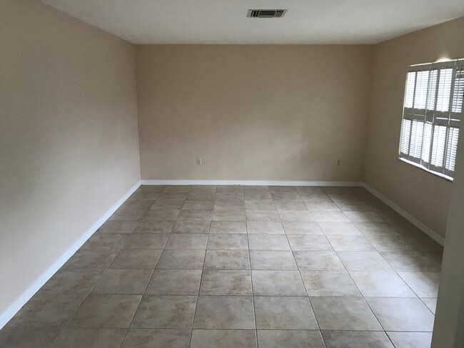 Foto del edificio - UPDATED 3/2 Home In Downtown/Conway Area! ...