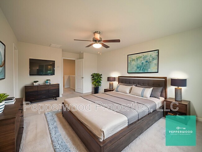 Foto del edificio - 411 Triple Crown Way