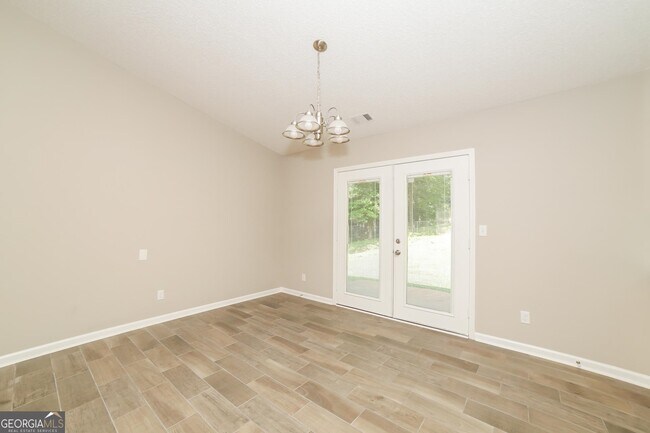 Building Photo - 5440 Stone Trce