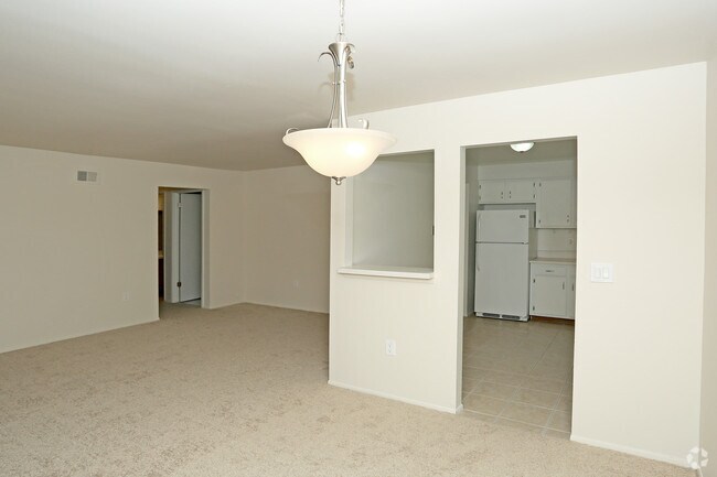2HAB, 2BA - Willow Tree Apartments