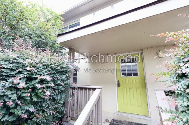 Foto del edificio - 513 S Harrison St