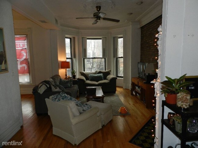 Building Photo - 513 W Arlington Pl