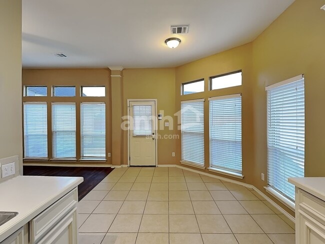 Building Photo - 1451 Sand Lake Ln