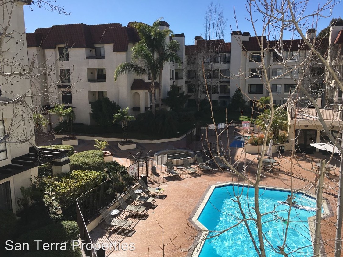 Foto principal - 2 br, 2 bath Apartment - 5845 Friars Rd #1306