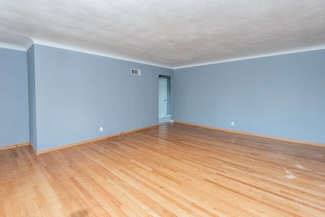 Foto del edificio - 9761 Grantview Dr