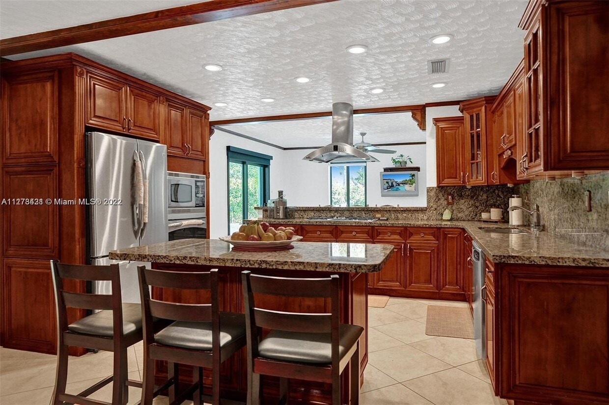 10801 Griffing Blvd Biscayne Park Fl 33161 House Rental in Biscayne