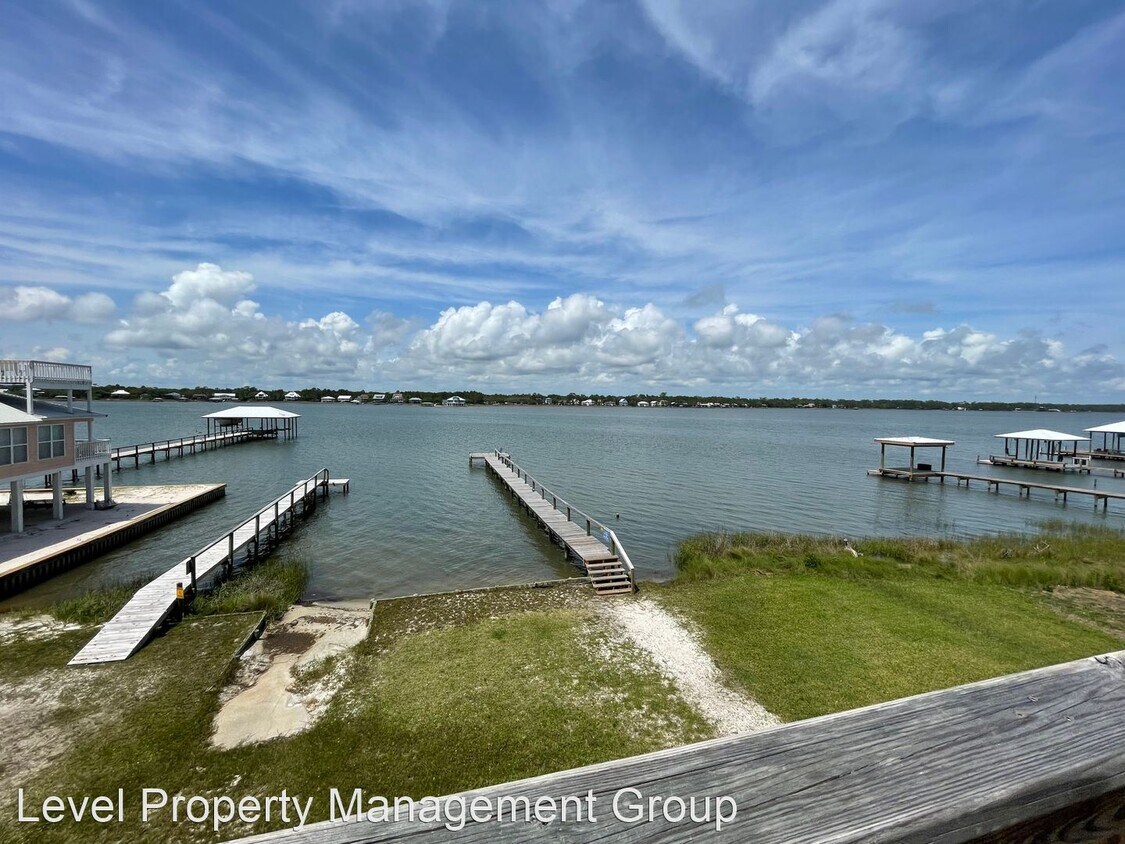 Foto principal - 3 br, 2 bath House - 1484 Sandpiper Lane, ...