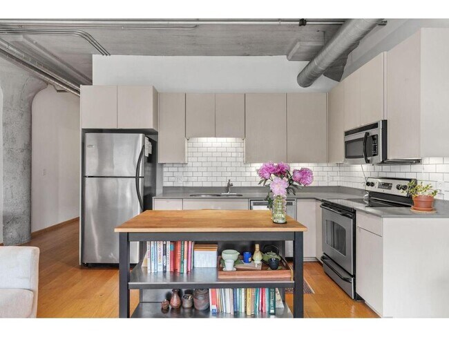 Foto del edificio - 748 N 3rd St