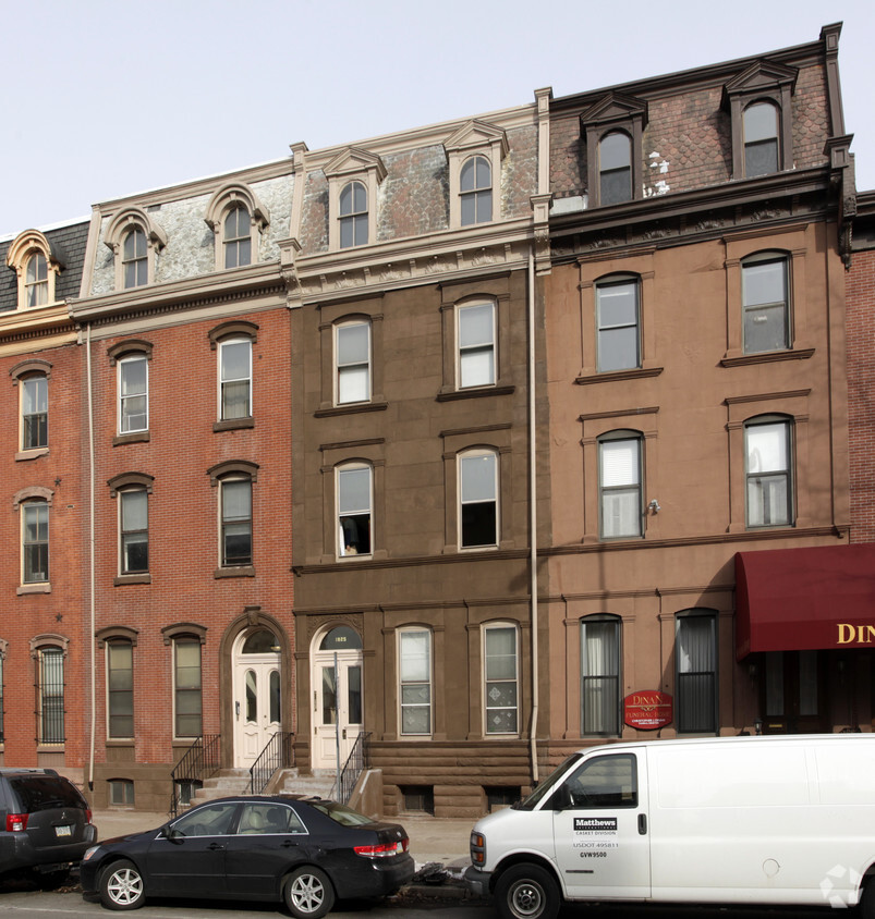 Building Photo - 1925 Spring Garden St