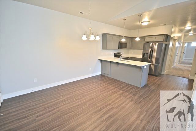 Building Photo - 14672 Bloom Dr