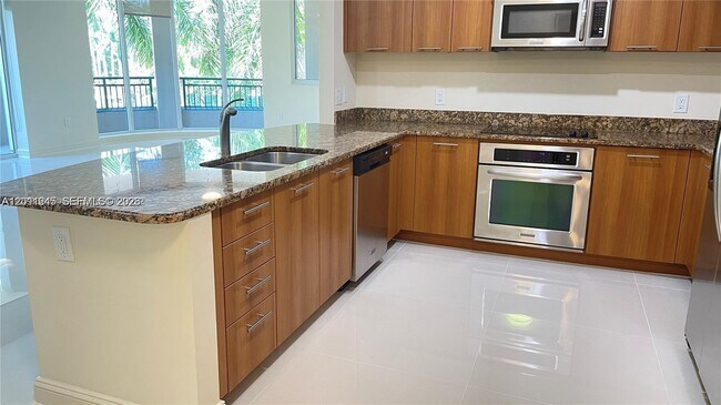 Foto del edificio - 510 NW 84th Ave