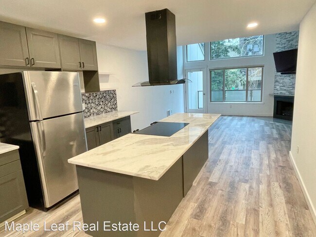 Foto del edificio - 1 br, 1 bath House - 7307 Sand Point Way N...