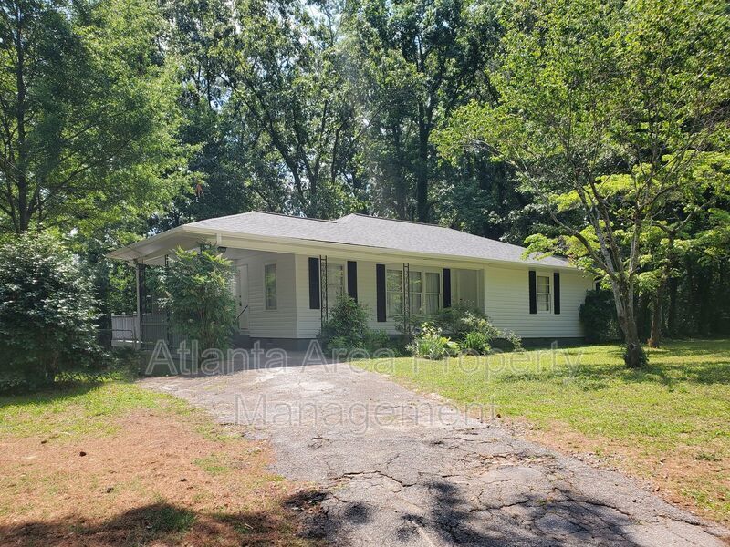 Primary Photo - 2235 Favor Rd SW