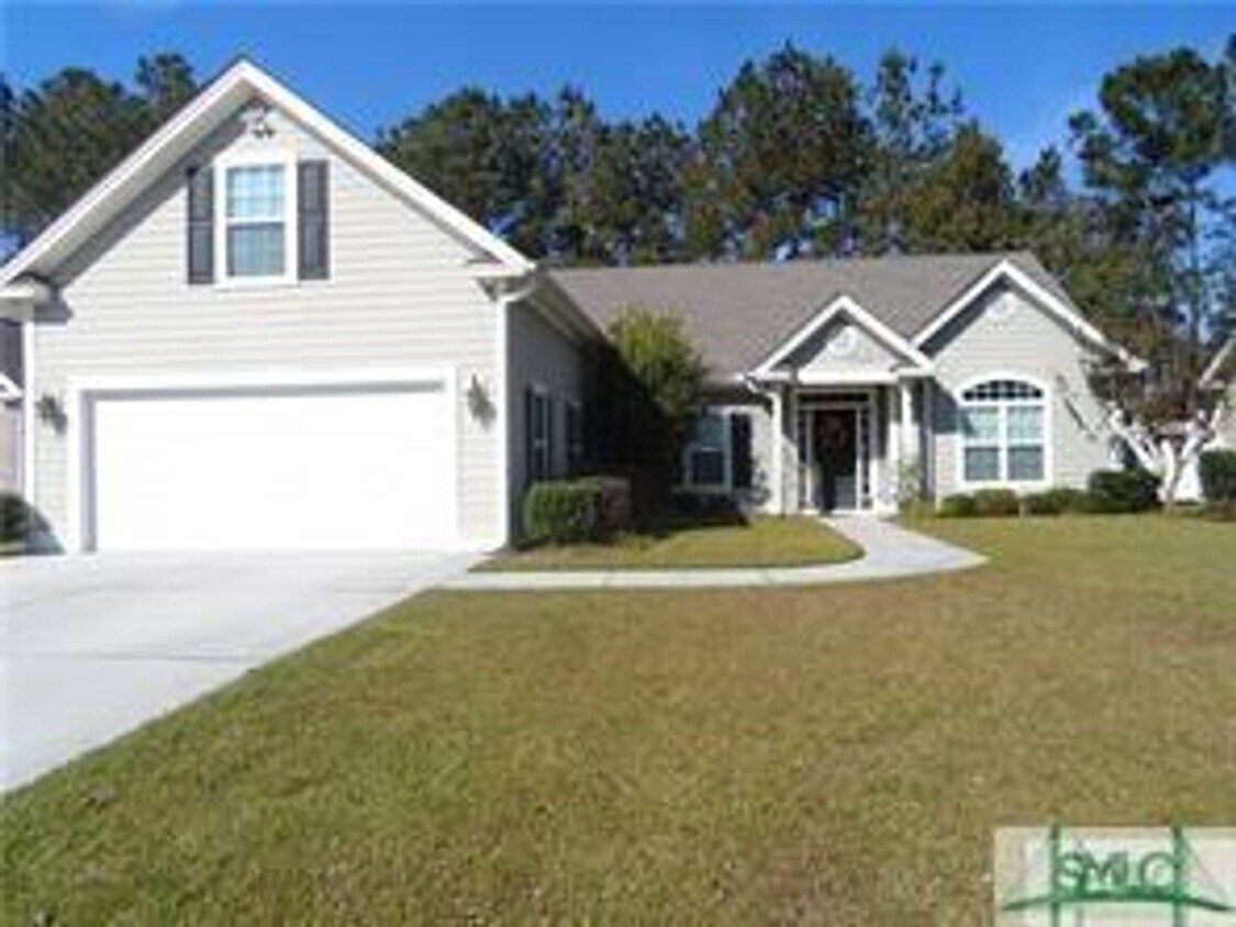 Primary Photo - Fantastic home Available 8/13