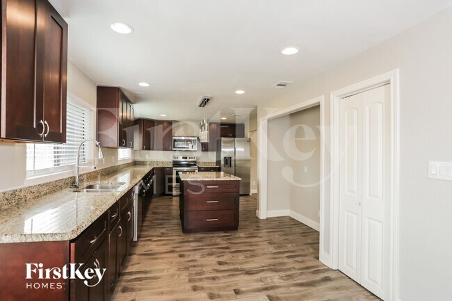 Foto del edificio - 2345 Kildeer Trail